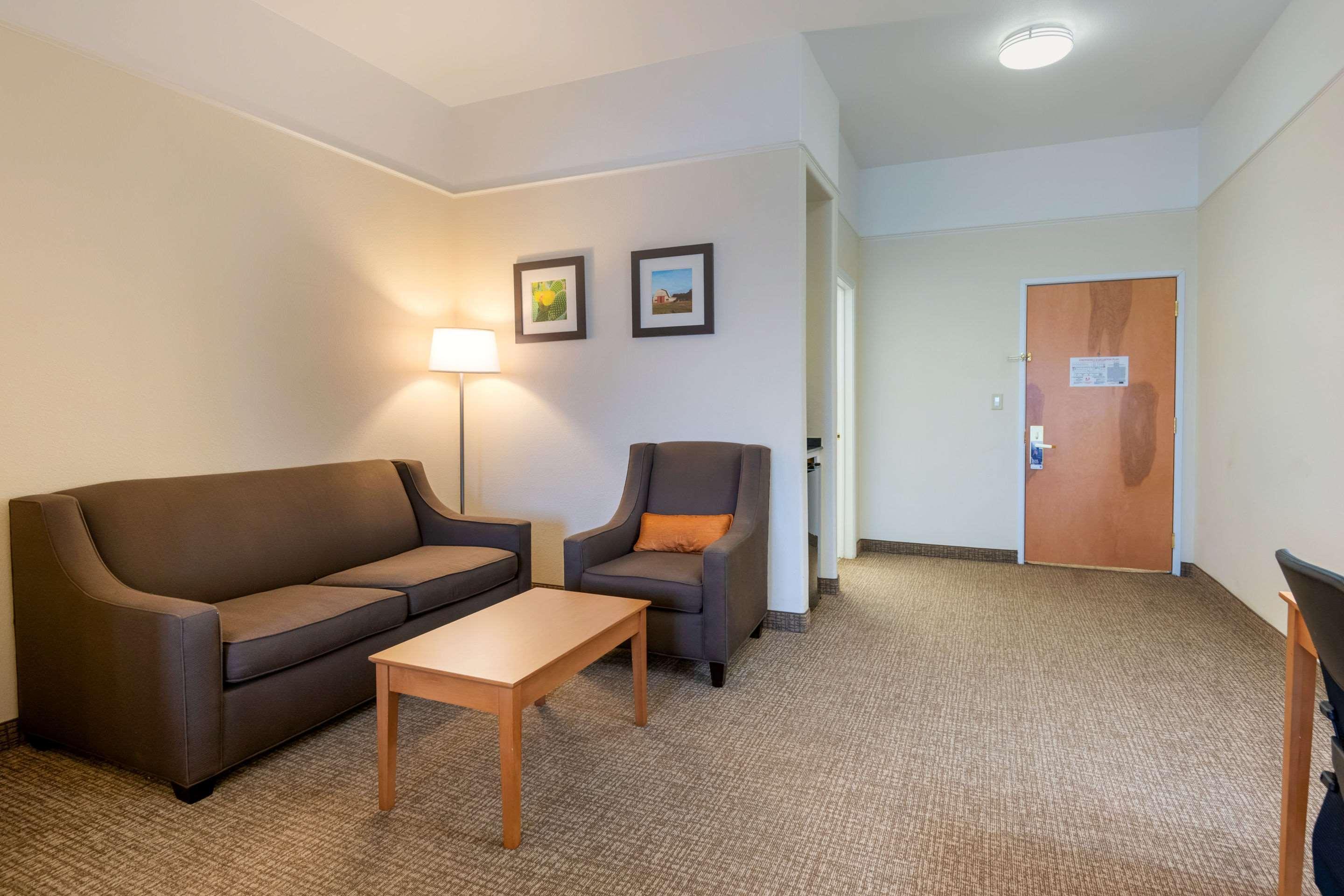 Comfort Inn & Suites, Odessa I-20 Εξωτερικό φωτογραφία